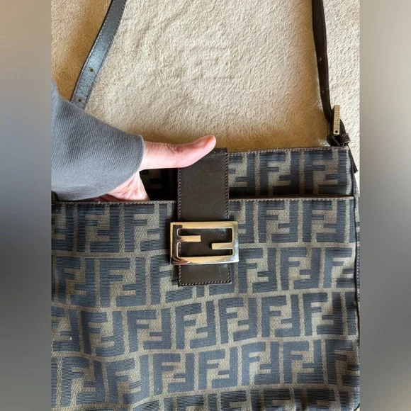 RARE VINTAGE FENDI handbag ๐ Fendi Zucchino hobo bag in brown GOOD CONDITION! - Picture 11 of 16